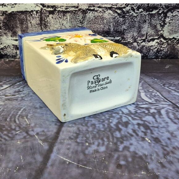 Vintage Ceramic Cow Canister with Floral Design and blue lid - Picture 7 of 7